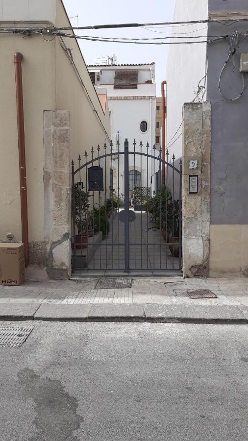 Il Cortile Della Patrona Apartment Syracuse Bagian luar foto