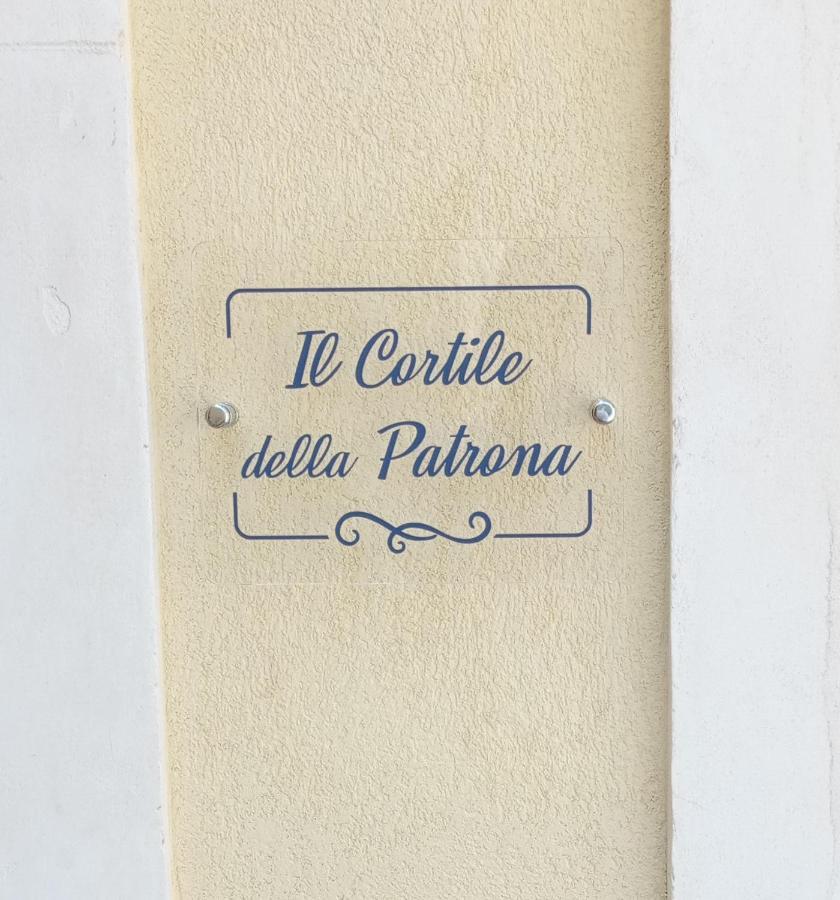 Il Cortile Della Patrona Apartment Syracuse Bagian luar foto