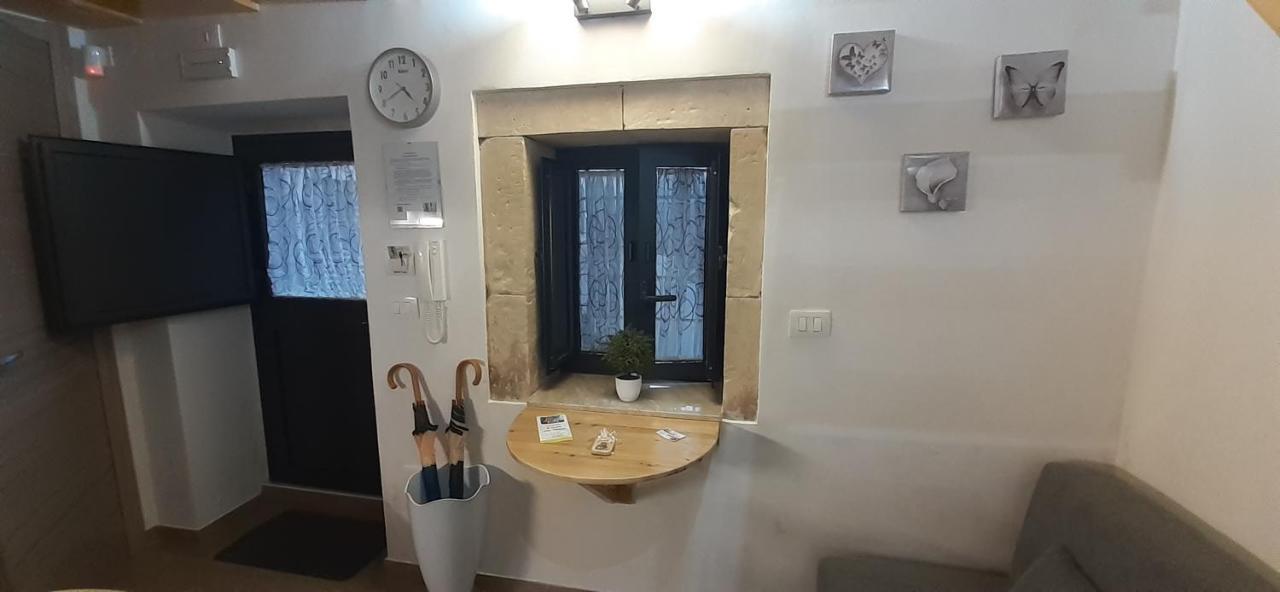 Il Cortile Della Patrona Apartment Syracuse Bagian luar foto